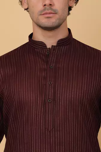 Men maroon stripes pure cotton kurta with pyjamas