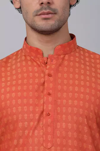 Men maroon cotton woven kurta with pyjamas