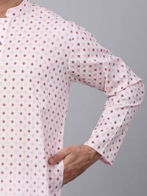 Men pink cotton floral printed kurta with pyjamas 4