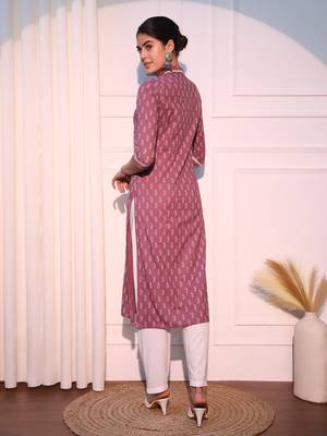 women mauve straight pure cotton kurta 3