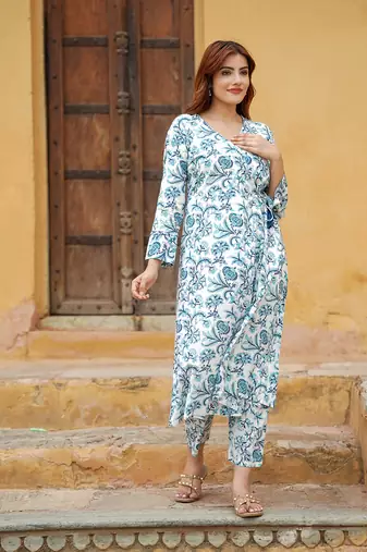 women blue a-line kurta pant set