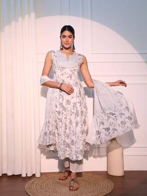 women white and green anarkali cotton kurta with trousers & with dupatta 1