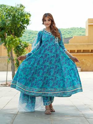 women blue angrakha kurta pant dupatta set 1