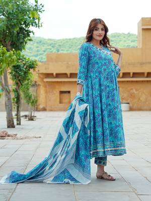 women blue angrakha kurta pant dupatta set 2