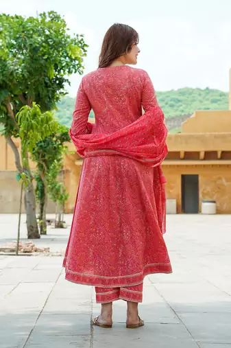 women pink ethnic motifs anarkali kurta pant dupatta set