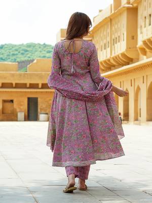 women mauve gotta patti anarkali kurta pant dupatta set 3