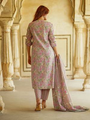 women mauve straight kurta pant dupatta set 3