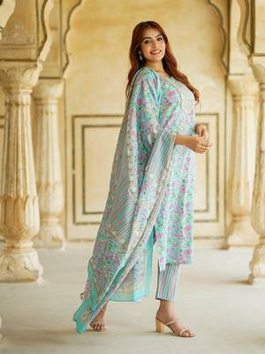 women mauve straight kurta pant dupatta set 2