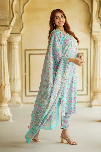 women mauve straight kurta pant dupatta set
