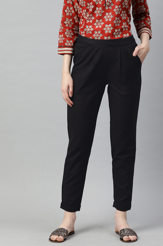 Jaitpuriya women black cotton pant