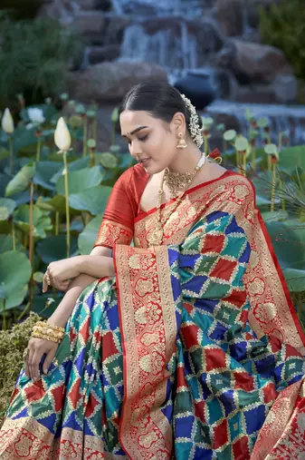 women's banarasi woven navy blue with multicolor with heavy jacquard work saree with blouse piece
