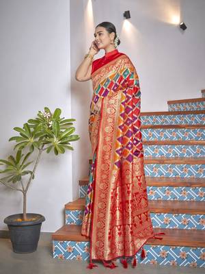 women's banarasi woven yellow with multicolor with heavy jacquard work saree with blouse piece 2