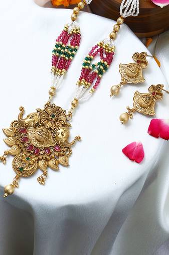 Gold plated elephant design emerald studded temple jewellery set