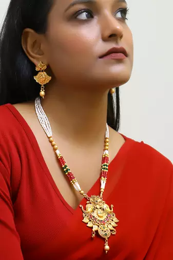 Gold plated elephant design emerald studded temple jewellery set