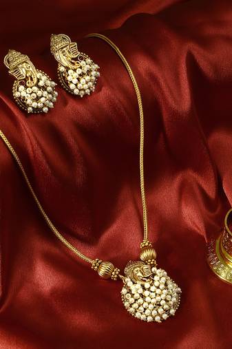 Women gold plated ganpati temple pearl beaded chain set