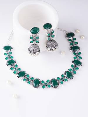 Beautiful oxidised green stones necklace with earings 1