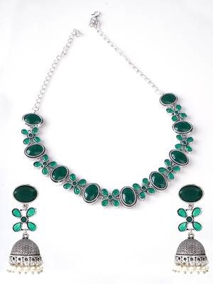 Beautiful oxidised green stones necklace with earings 3