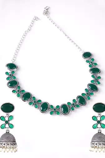 Beautiful oxidised green stones necklace with earings