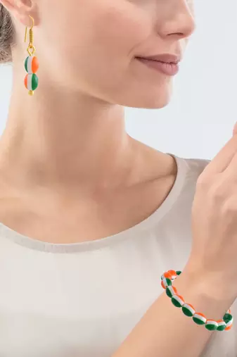 Acrylic bead tri colour tiranga bracelet & matching ear ring combo