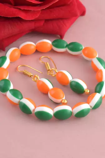 Acrylic bead tri colour tiranga bracelet & matching ear ring combo