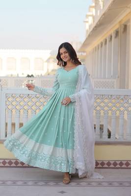 Green  Pista FAUX Georgette PARTY WEAR EMBROIDERY SUIT SET  2