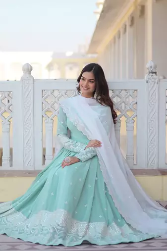 Green  Pista FAUX Georgette PARTY WEAR EMBROIDERY SUIT SET 