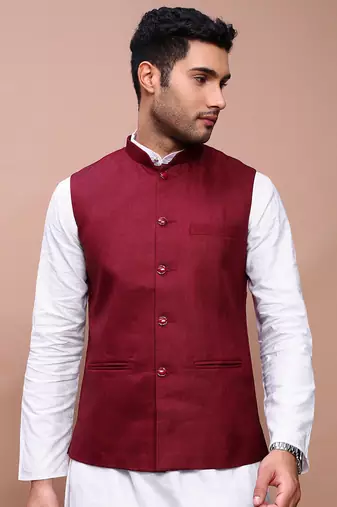 men's solid burgundy slim fit nehru jacket