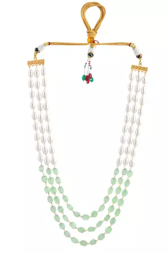 Pearl layered necklace