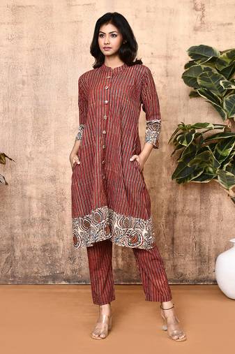 Hera red ajrakh cotton kurta set