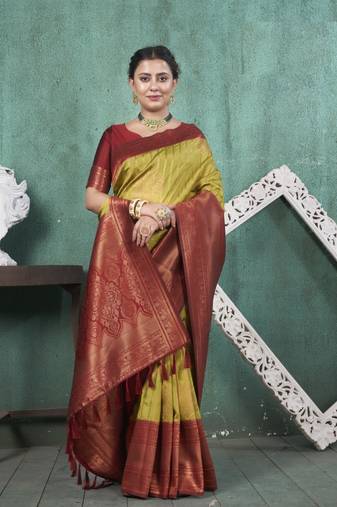 Yellow Kanchivaram Silk Zari Weaving With Gold Zari Border And Pallu Saree With Blouse For Women