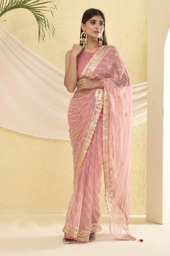 Blush pink leheriya saree with unstitched blouse fabric