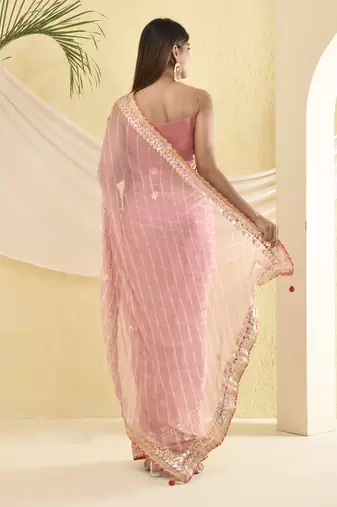 Blush pink leheriya saree with unstitched blouse fabric