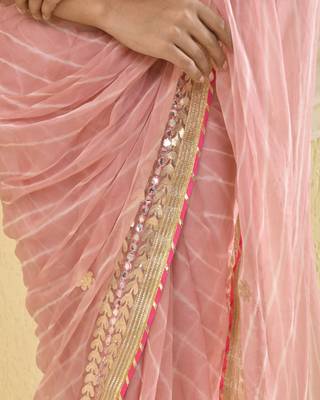 Blush pink leheriya saree with unstitched blouse fabric 4