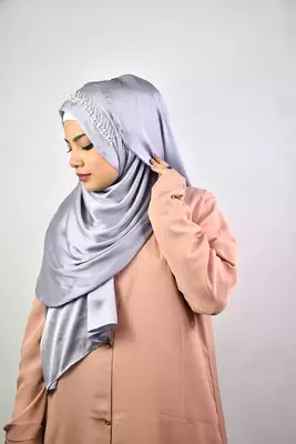 luxury bridal wedding wear hijab scarf   with handwork 5