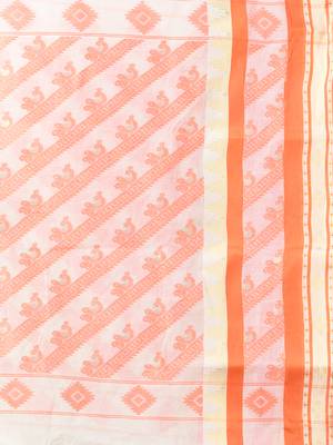 Off white handwoven cotton saree with ethnic patterns 4