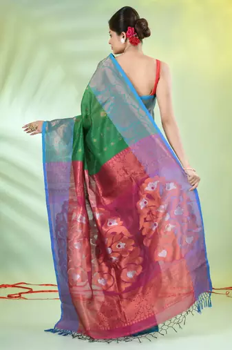 Green cotton saree with nakshi zari borders
