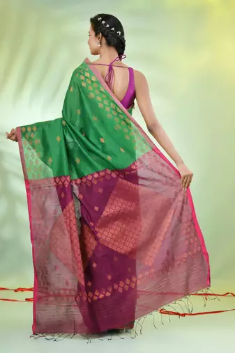 Green cotton saree with geomatric patterns