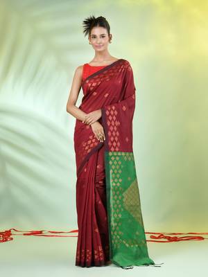 Maroon cotton saree with geomatric patterns 1