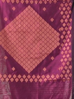 Navy blue cotton saree with geomatric patterns 4