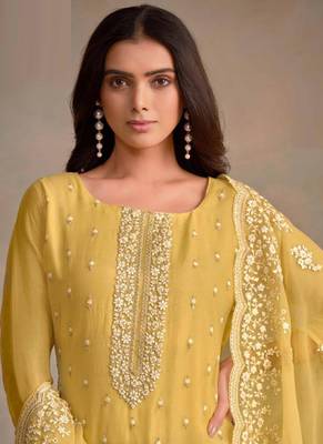 Light yellow organza silk salwar suit with dupatta 2