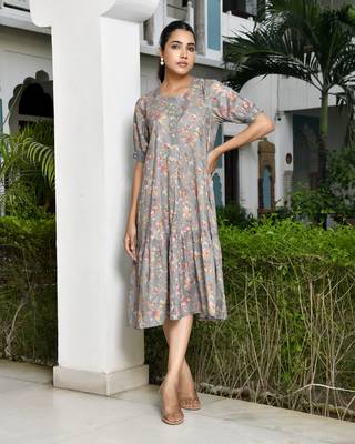 Vaasva women grey cotton digital printed embroidered placket dress 4