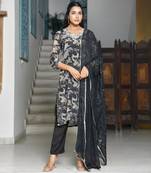 Vaasva women black crepe embroidered suit set