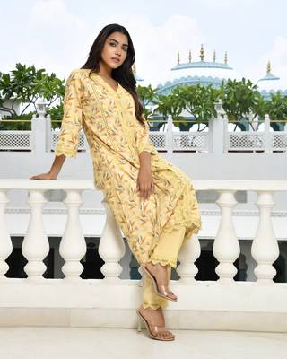Vaasva women yellow cotton printed kurta pant set 3