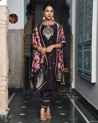 Vaasva women silk emboidered solid pant set & digital printed dupatta 1