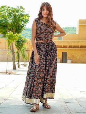 Multicolor Gold Print Lehenga Choli 1