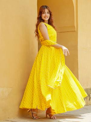 Yellow Gold Print Lehenga Choli With Dupatta 2