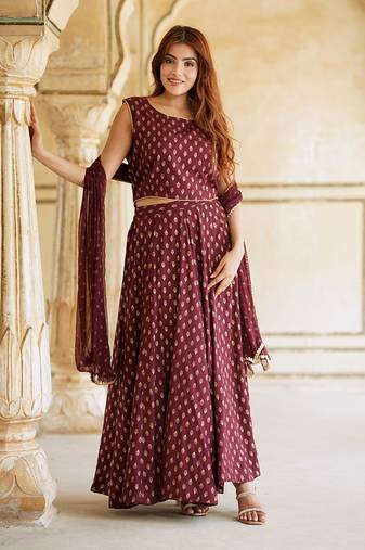 Jaitpuriya Maroon Gold Print Lehenga Choli With Dupatta