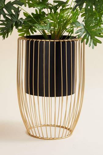 Voidrop Black & Gold Decorative Floor Planter Pot with Stand Indoor Outdoor Plant Stand with Planter Pot Home & Décor