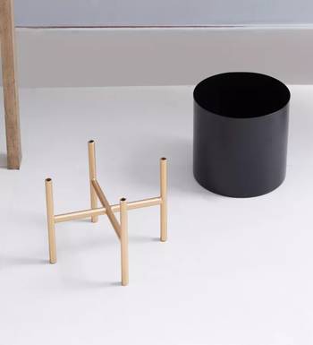 Voidrop Standing Floor Planters with Metal Stand  2