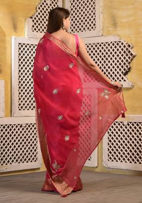 Pink silk saree with gota and zari work with blouse piece 3